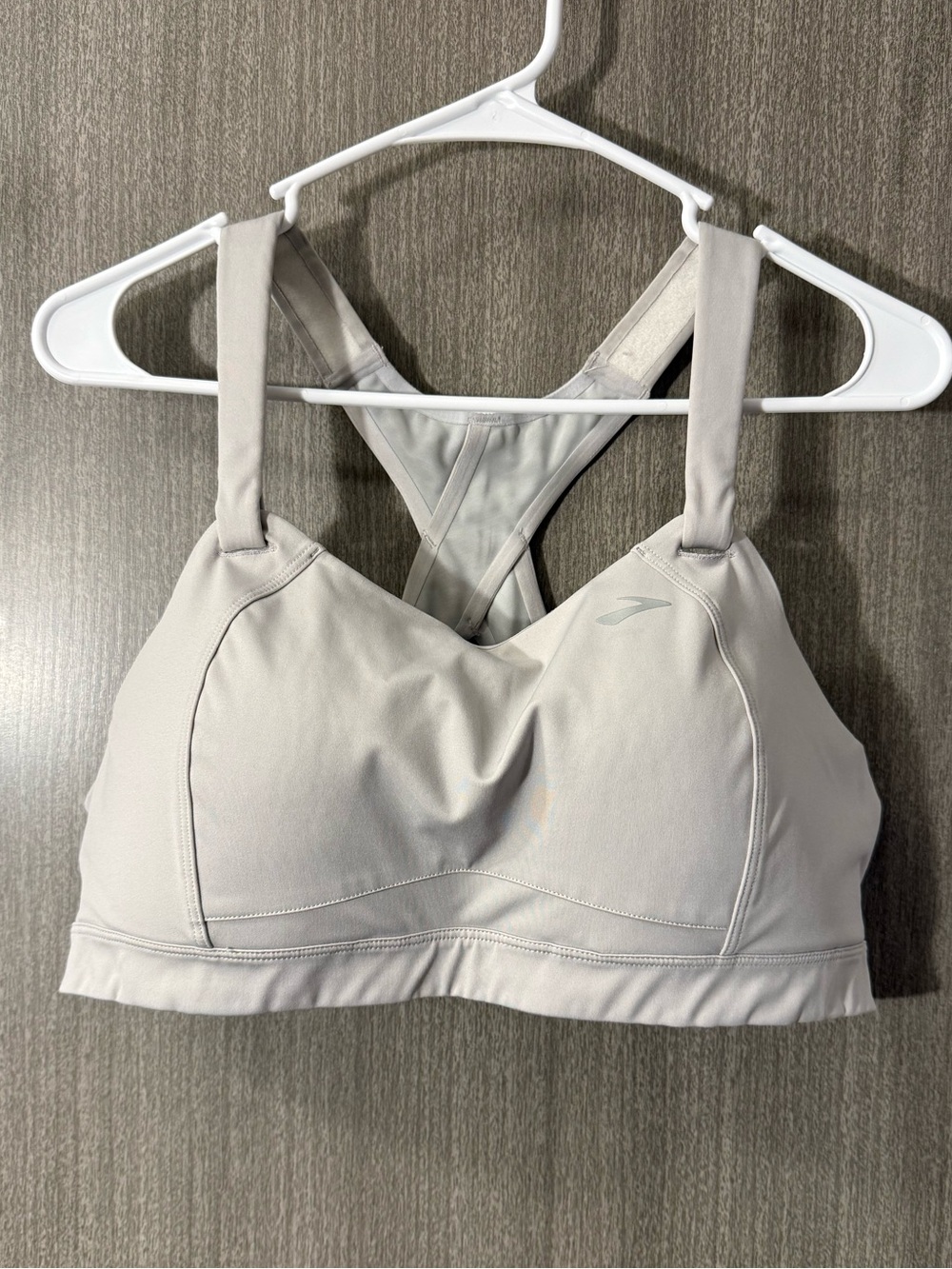 Brooks Light Gray Crossback High-Support Sports Bra